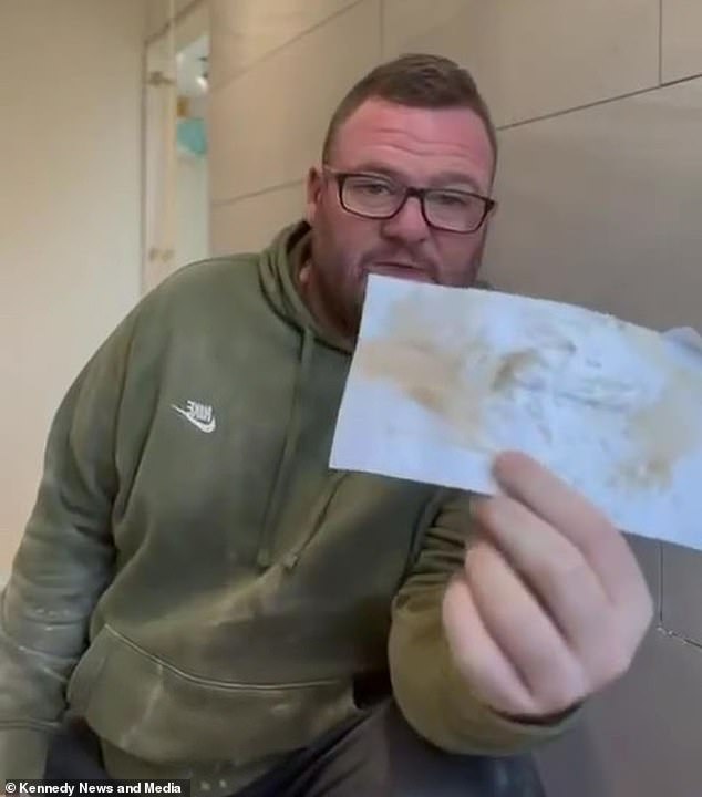 Nick held the letter up for his followers to see - who were quick to support the couple in their raffle