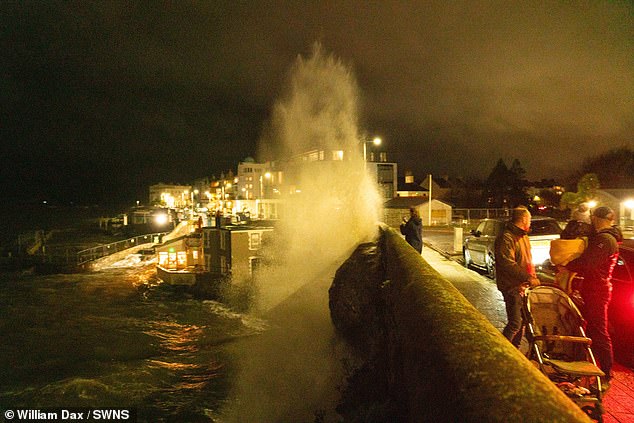 Large waves as Storm Goretti hits Plymouth, Devon, on Thursday evening