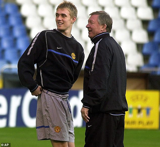 Ferguson handed Fletcher his debut and the midfielder remained at the club for his tenure