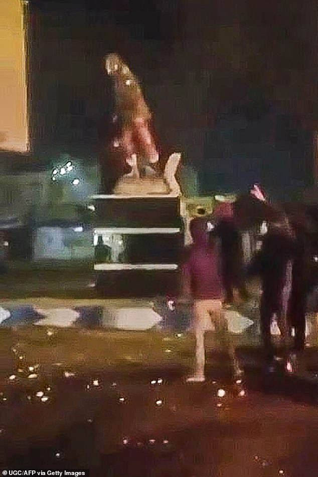 Demonstrators are repeating slogans against the clerical leadership, including 'Pahlavi will return' and 'Seyyed Ali will be toppled', in reference to Khamenei