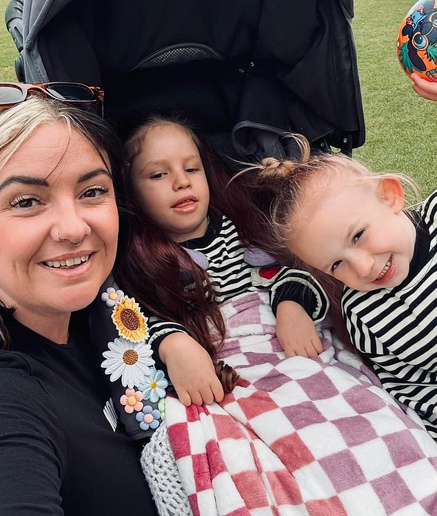 Ally Wallace (35) with Nala Shaw (6) and Teddi Shaw(4)