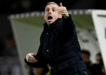 Gary O'Neil immediately shows up Chelsea manager Liam Rosenior in first match in charge of Strasbourg