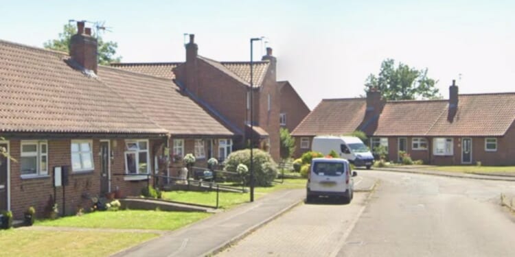 Woman with serious knife injuries rushed to hospital