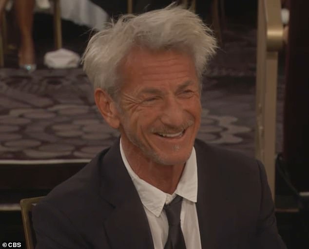 Sean Penn wasn't safe from Glaser's wrath as she described his appearance to 'a sexy leather handbag'