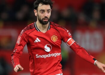Man Utd forced to release statement after Bruno Fernandes' X account is hacked
