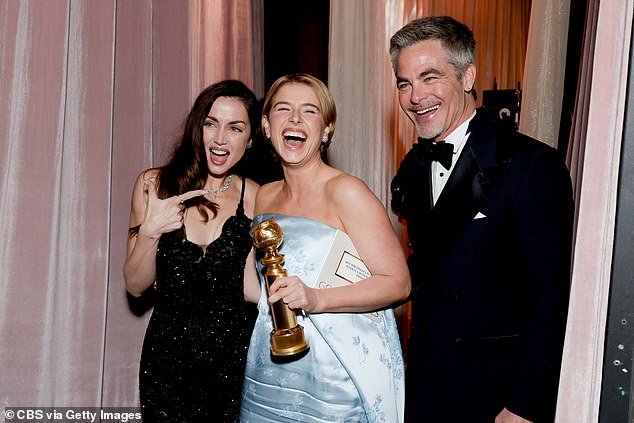 Buckley earned one of the top acting gongs of the night as she earned Best Performance by an Actress in a Motion Picture ¿ Drama; Buckley seen with Ana de Armas and Chris Pine with her award