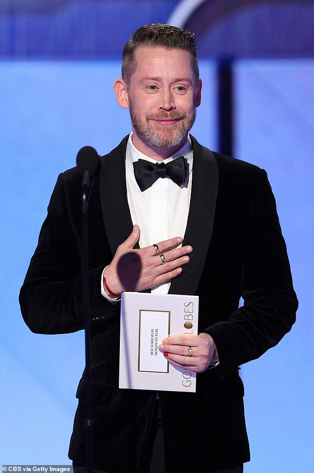 Macaulay Culkin was met with thunderous applause as he took the stage at the 2026 Golden Globes, marking his first appearance at the ceremony in 35 years