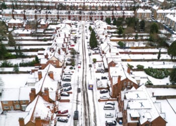 Met Office reveals when snow is most likely to hit England next in aftermath of 100mph Storm Goretti