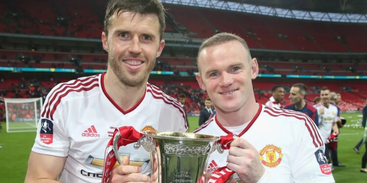 Wayne Rooney ready to sensationally join Man Utd as coach