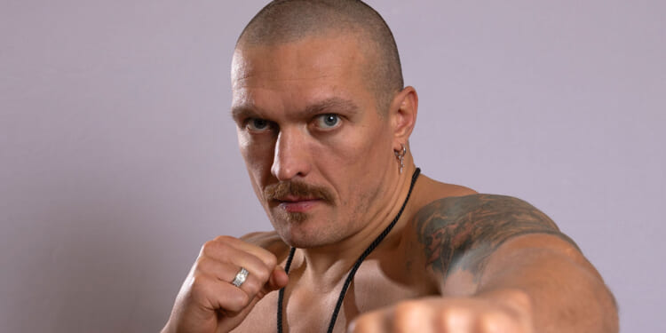 Terrifying undefeated heavyweight calls out Oleksandr Usyk for world title fight and declares 'I'm ready'