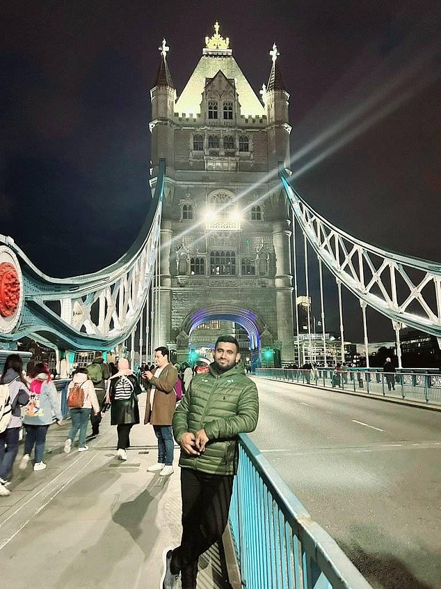 Ijaj Abid Redwan Hridoy visiting London's Tower Bridge in September 2023