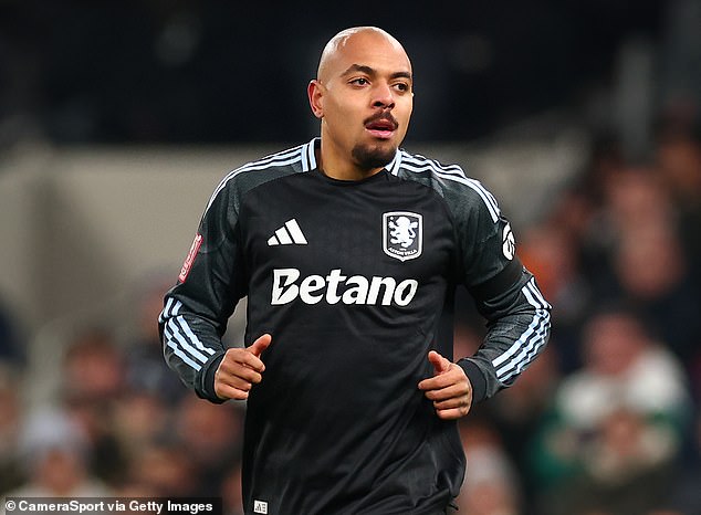 Italian side Roma are interested in signing Donyell Malen on loan with an option to buy for £21m