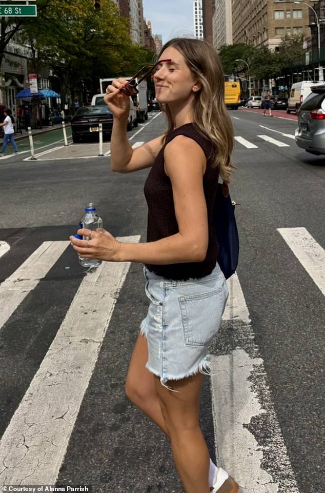 Through the endeavor she has been able to visit 17 different cities across the globe, not only scoring free accommodation but also making money thanks to the gig