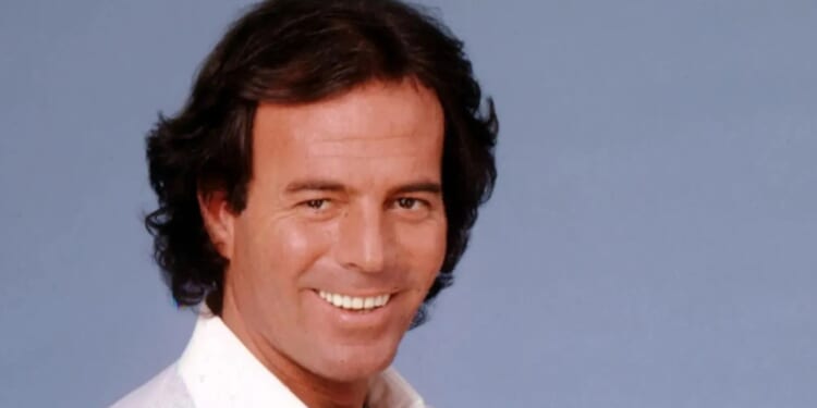 Alcohol-fuelled threesomes, unwanted fondling & STD tests