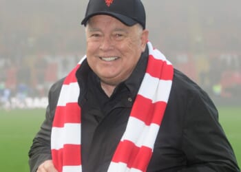 Former MLB baseball owner worth £1.45bn 'set to take controlling stake in EFL minnows'