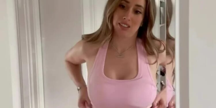 Stacey Solomon labels £6.91 leggings 'best of all time'
