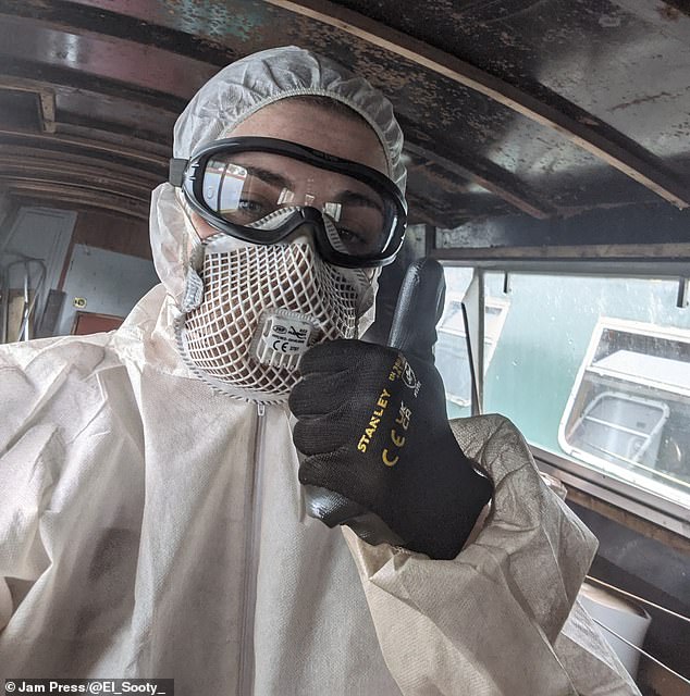 Eleanor shares updates on the renovation - currently focused on the bathroom - with more than 31,000 followers on TikTok under @El_Sooty_