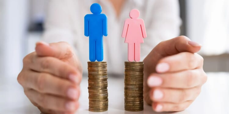 'Common sense' victory as bosses to be forced into using biological sex when declaring workplace gender pay gap
