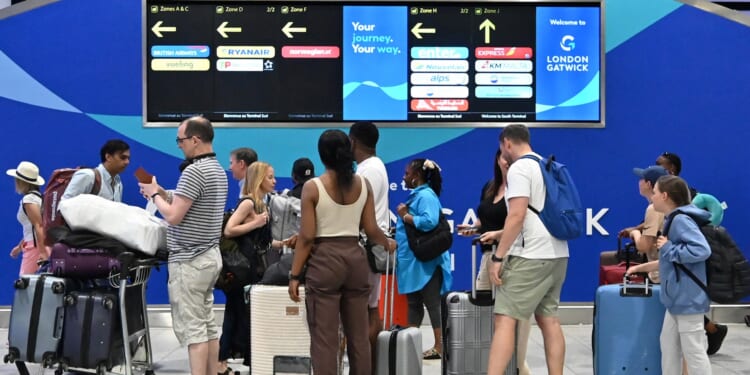 UK travel company closes down after going bust 