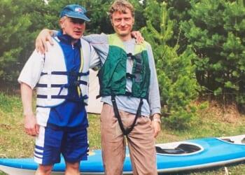 I snapped off hiker's leg with bare hands to save him after 20 agonising hours in freezing water… then his heart stopped