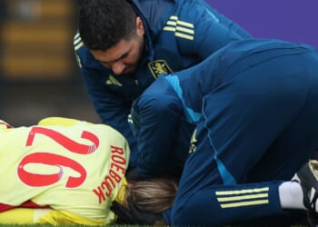 England goalkeeper Ellie Roebuck left with gruesome injury after taking kick to the face in FA Cup clash