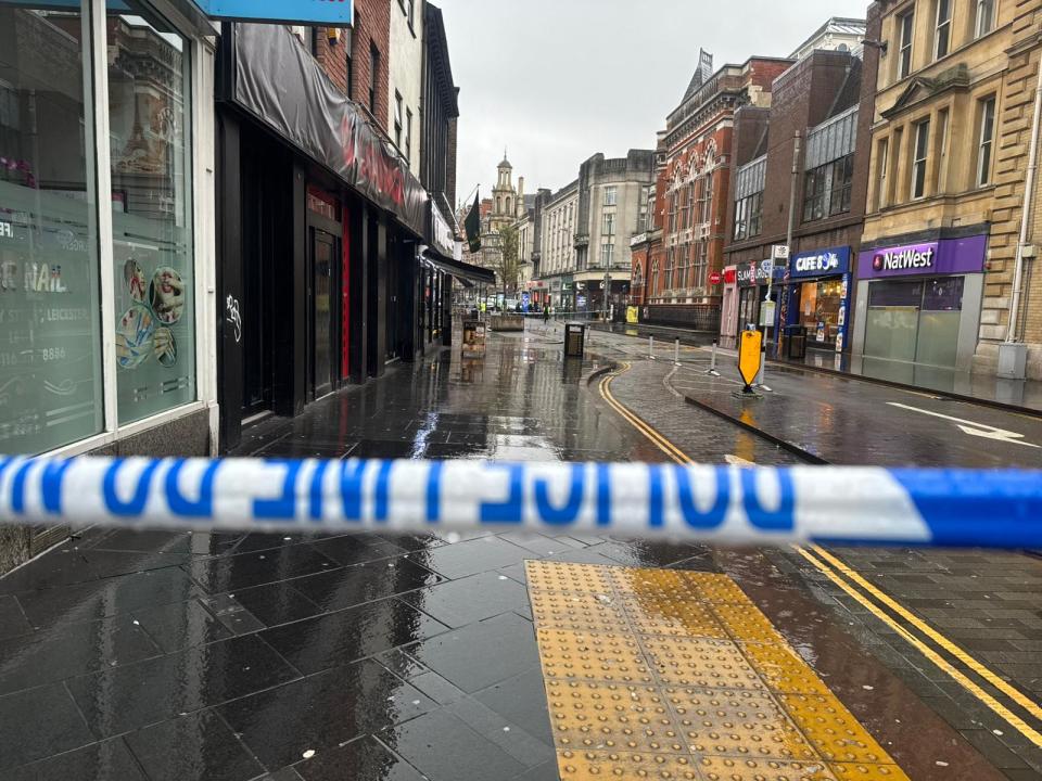 NINTCHDBPICT001051863993