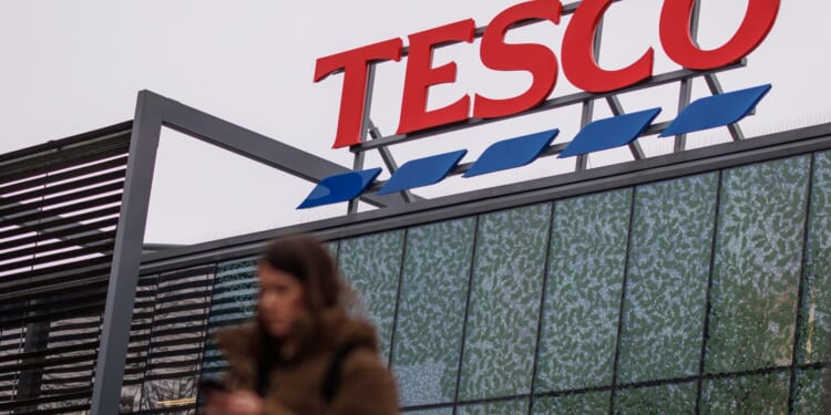 Tesco Clubcard launches new way to TRIPLE points at popular fast food chains
