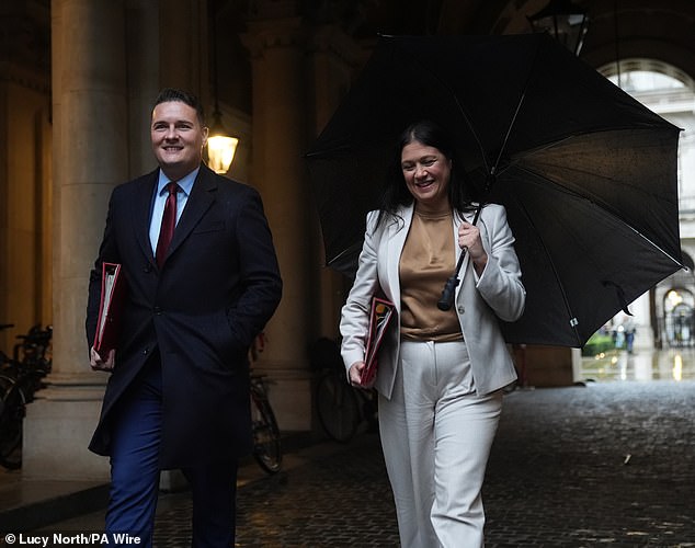 Health Secretary Wes Streeting and Culture Secretary Lisa Nandy are pictured arriving for a Cabinet meeting in Downing Street, London