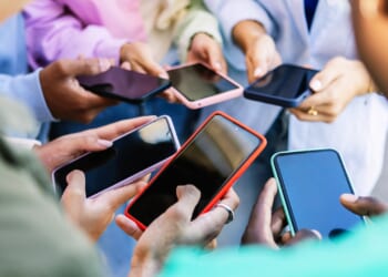 You can now recycle your phone and get cash at common high street shop