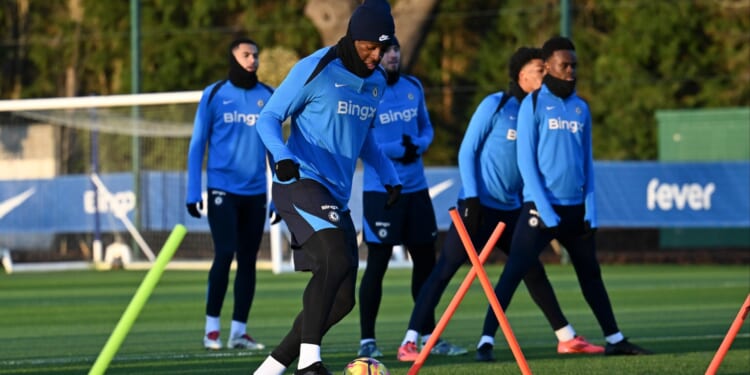Forgotten Chelsea 'Bomb Squad' member reintegrated into first-team training just weeks after Enzo Maresca sacked as boss