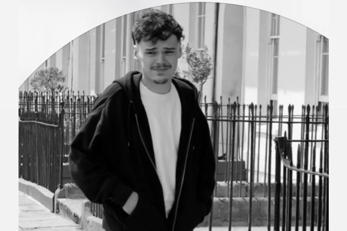 Family pay heartbreaking tribute to 'best boy', 19, after he died in horror crash between two cars