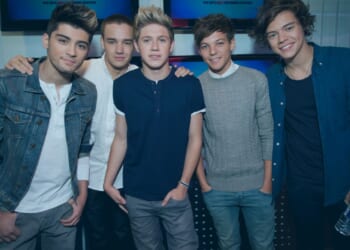 One Direction stars ‘are feuding’ after Louis Tomlinson’s ‘shady’ tweet say fans