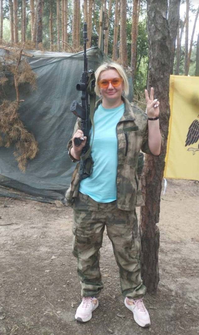 Azarnykh's recruitment channel now has 21,000 subscribers, mainly Arabs and Africans