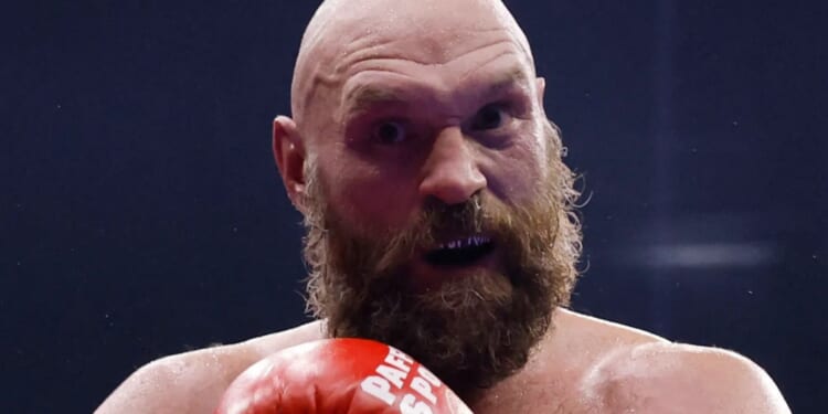 'Let's go' - Former Anthony Joshua nemesis ACCEPTS Tyson Fury call-out as Gypsy King makes return to boxing