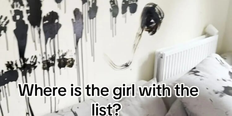 Mum left gobsmacked as her kids turn their lounge into a disaster zone after being left for 'five minutes'