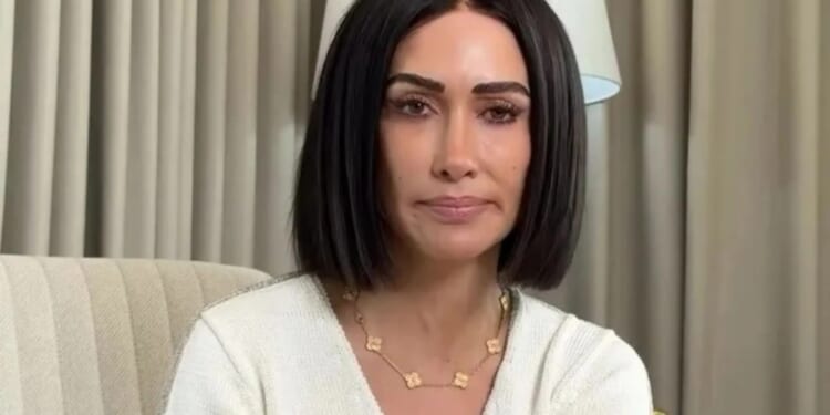 Mega rich mumfluencer hits back at Supernanny after Jo Frost slams 'disgusting' way she's raising her daughter