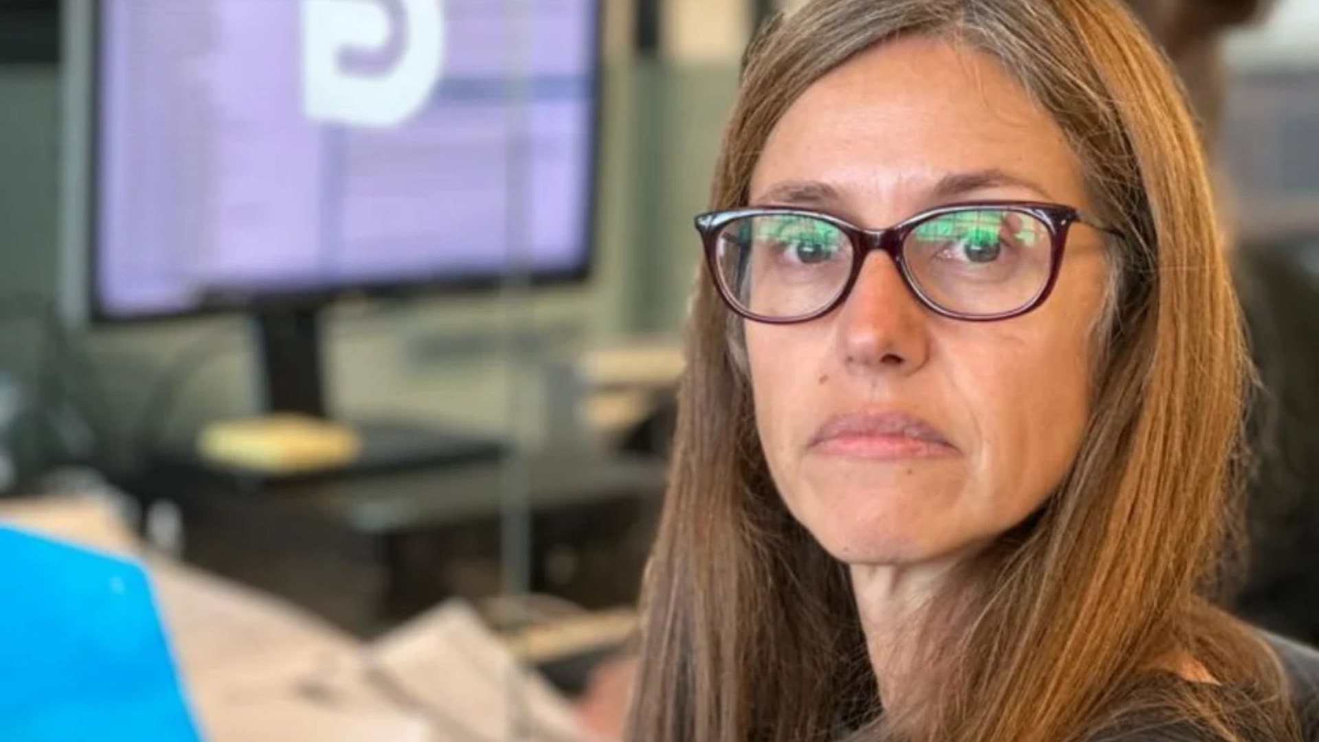 Beloved TV presenter dies aged 50 after tragic secret cancer battle as heart-breaking tributes pour in