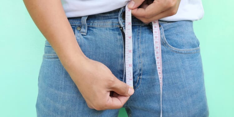 Human penis size DOES 'influence female attraction' & experts say men even see larger ones as 'intimidating threat'