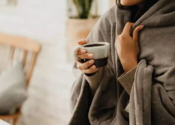 ‘Save heating costs’ with EXCLUSIVE code to get 43% off heated throw this weekend