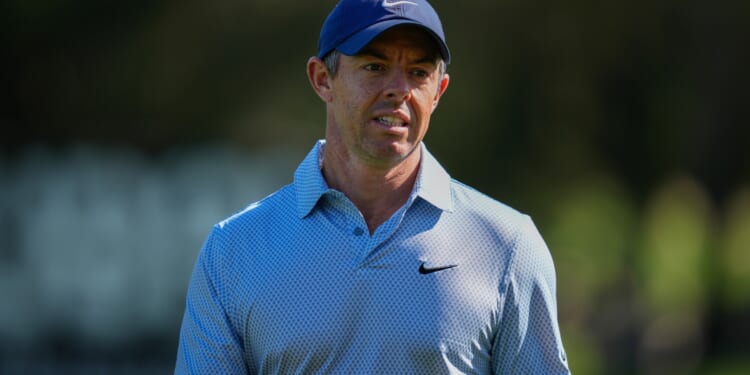 Rory McIlroy left 'horrified' by golf star's new physique who now 'turns like the Titanic'