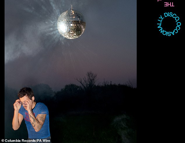 Harry has already gained huge attention after revealing his new album Kiss All The Time, Disco Occasionally and single which is bound to shoot to number one, which is unfortunate for Louis