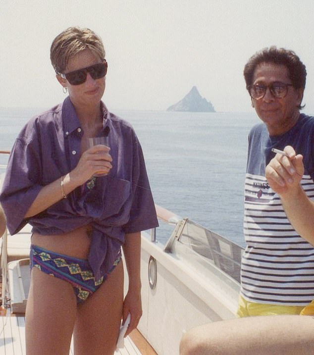 Valentino, dressed everyone from Kim Kardashian and Victoria Beckham to Elizabeth Taylor (pictured with Princess Diana 1990)