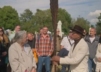 Antiques Roadshow viewers left stunned after guest's unusual & rare item she found in house is valued at six figures