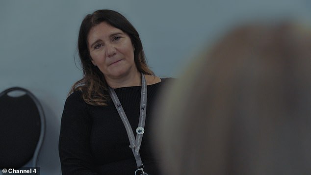 Detective Inspector Clare Gilbert is briefed on the new Grimes probe during the programme