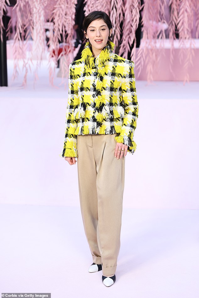 Gracie Abrams was also in attendance and wore a bright yellow jacket