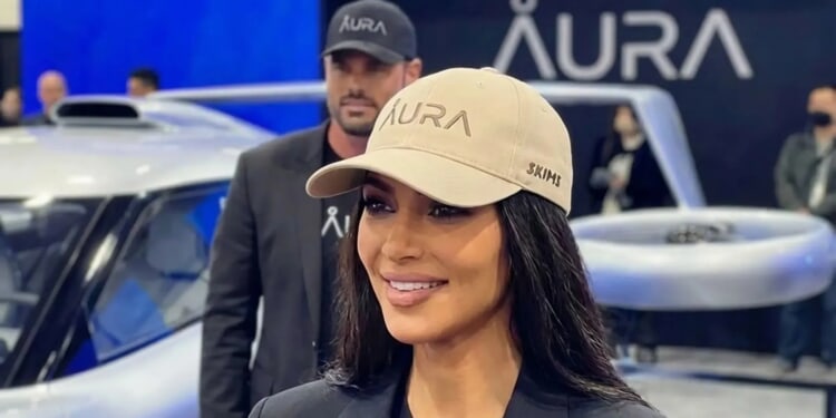 Katie Price’s husband Lee Andrews DELETES AI image of Kim Kardashian