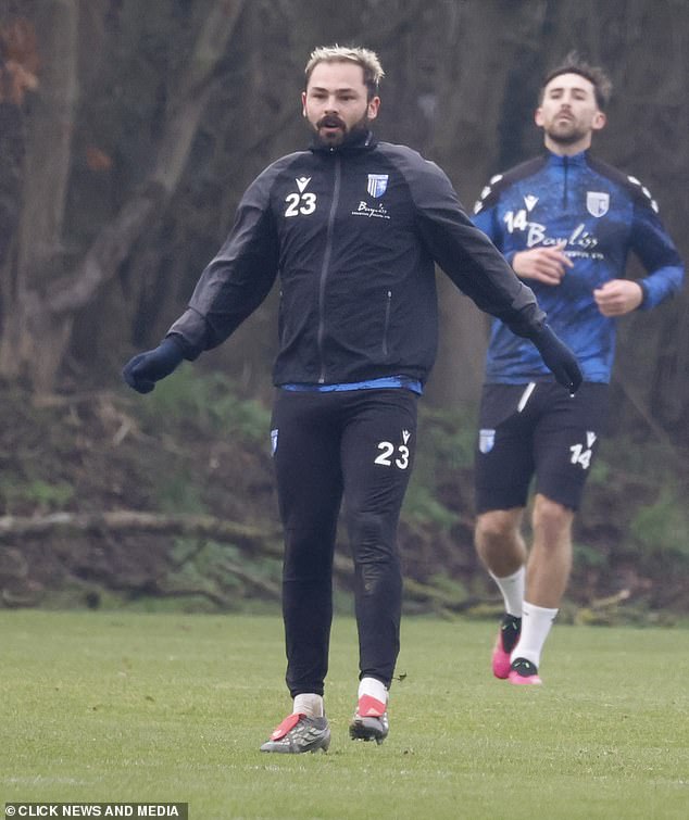 Olivia has relocated to London after it emerged that her marriage to Brad is over