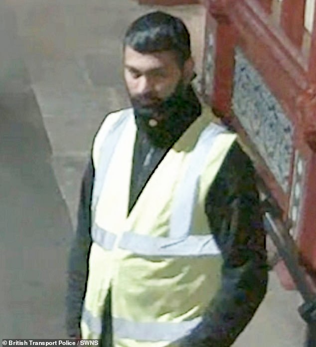 Mohammed, a security guard, had approached the girl on the platform wearing a high-vis vest, asked where she was travelling and offered to help