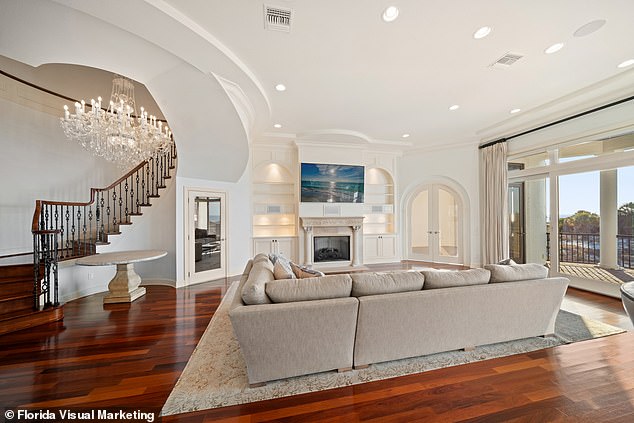 There is also a morning bar, spa-style bathroom and a huge walk-in closet