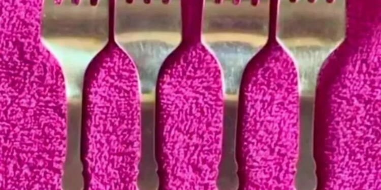 The optical illusion that's leaving people scratching their heads